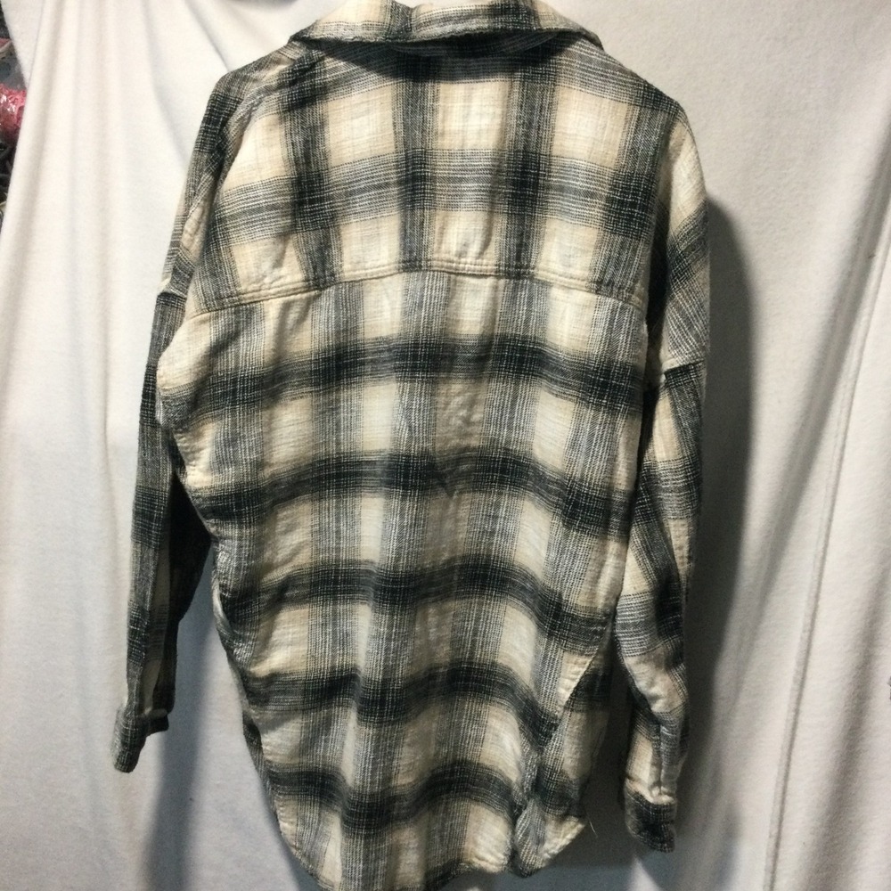 American Eagle Plaid Flannel Shirt Button Down Oversized size S - Picture 4 of 4